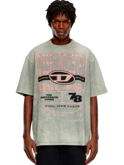 חולצת טי, שרוולים קצרים, צבע אפור, מראה דהוי, עם הדפס לוגו ורוד גדול