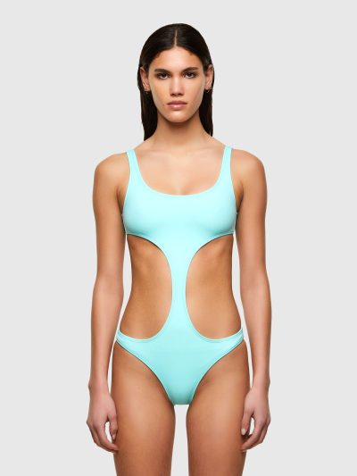 בגד ים שלם, ניילון סטרץ’, חיתוכי רצועות, עמיד לכלור/קרם/UV, הדפס קטן בגב, צבע טורקיז